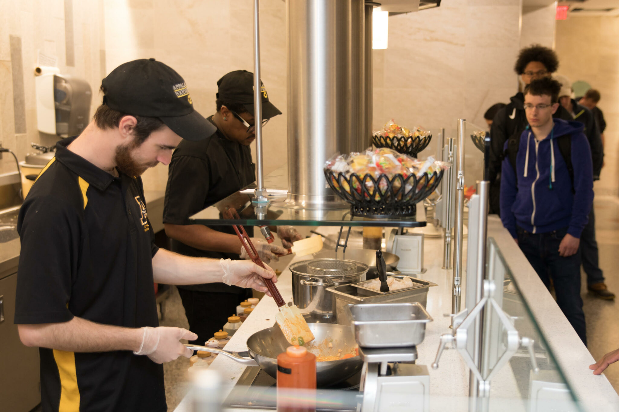 Campus Dining serving food
