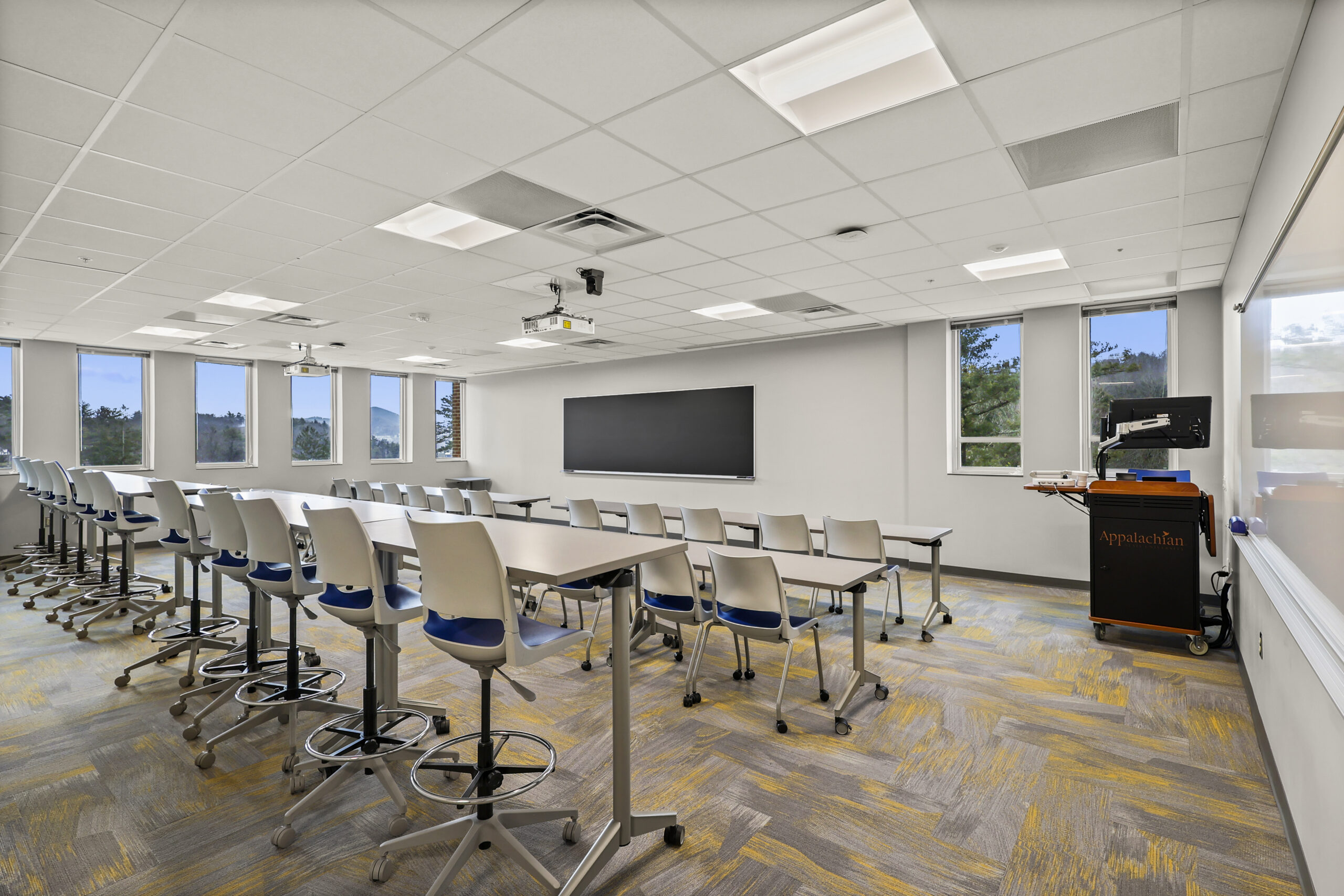 Sanford Hall – Lecture Style Classroom